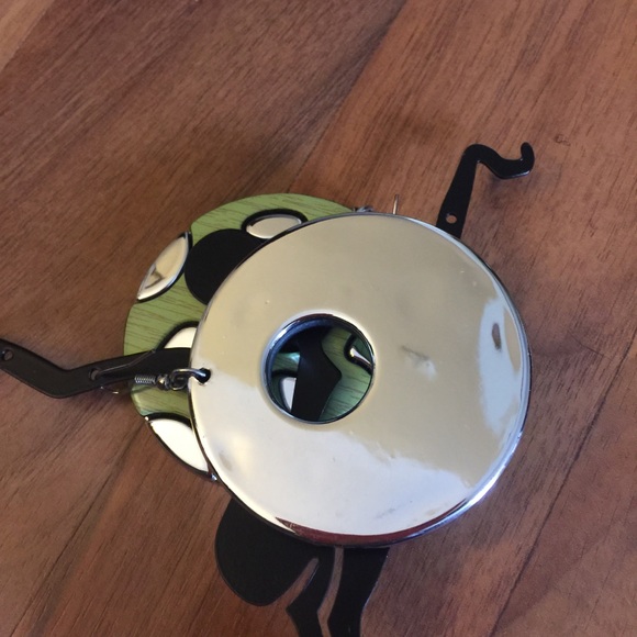 Elegant Lime green/Silver Plated drop Earrings. - Picture 3 of 8